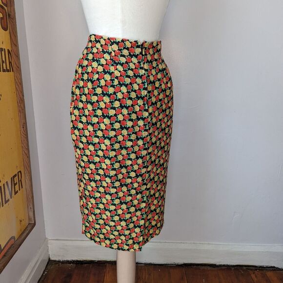 Vintage Red and Gold Rose Silk Pencil Skirt- 28" Waist - Picture 6 of 10